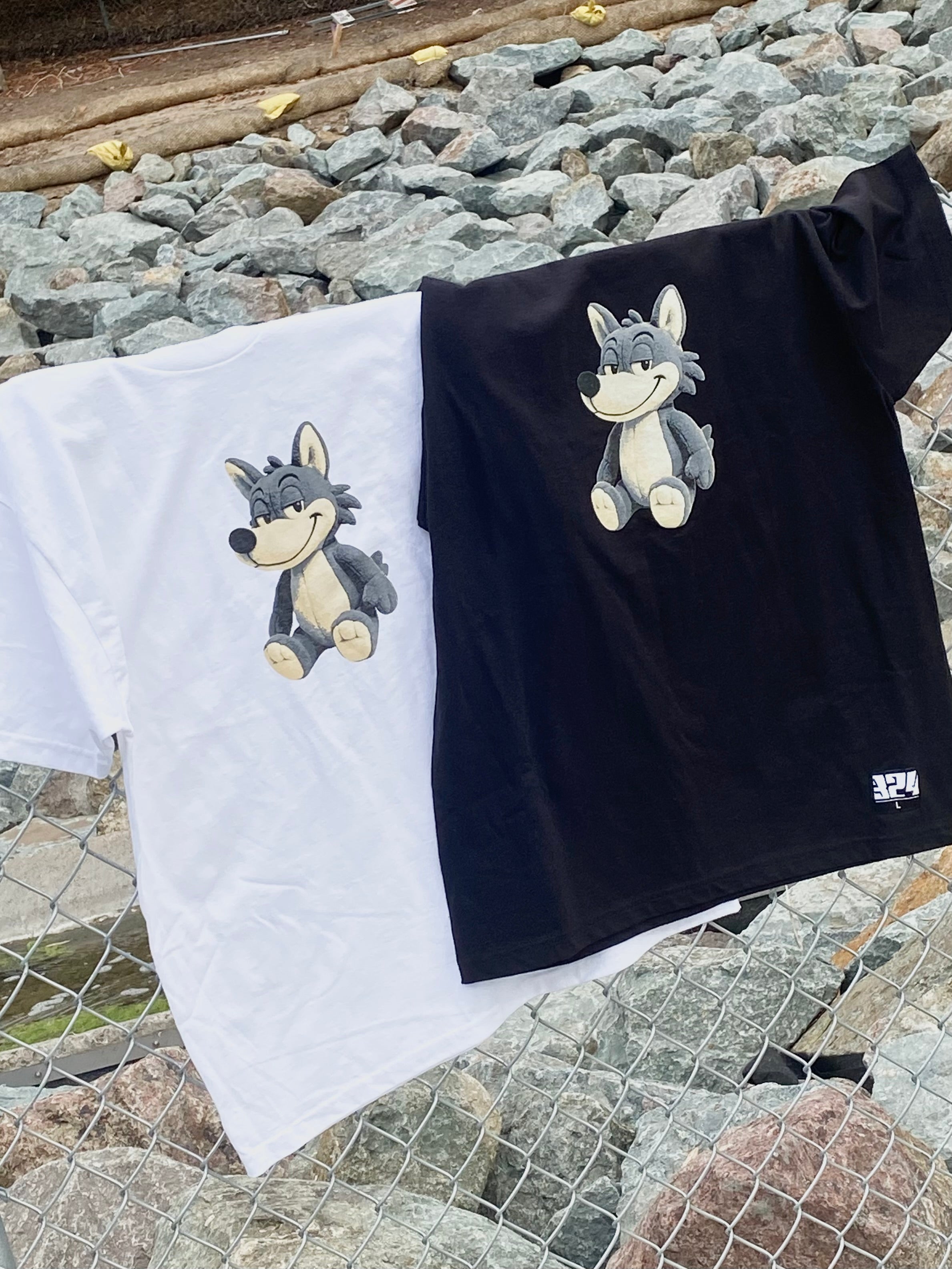 WOLFIE TEE